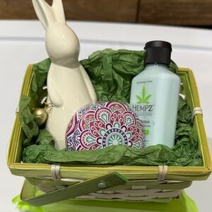 Hempz Herbal Body Moisturizer with Mandala Soap and Ceramic Bunny